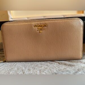 Authentic Prada Vitello Move Zippy Wallet - Beige/Cipria - Excellent Condition